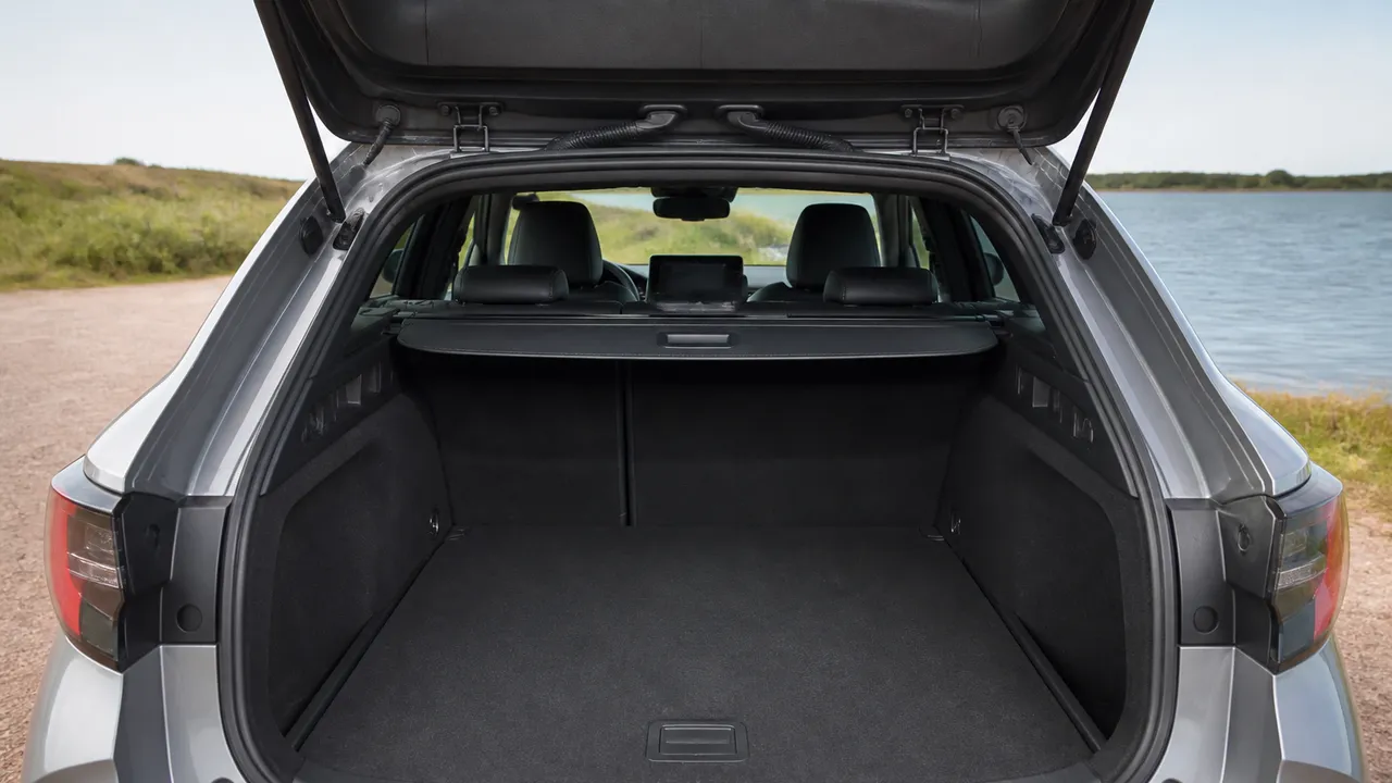Taille du coffre Toyota Corolla Touring Sports